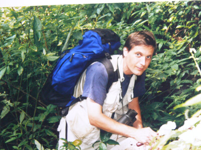 Dr John Fellowes, one of the co-authors of the study, carrying out ant inventory during the mid-1990s. Photo credit: Kadoorie Farm & Botanic Garden.